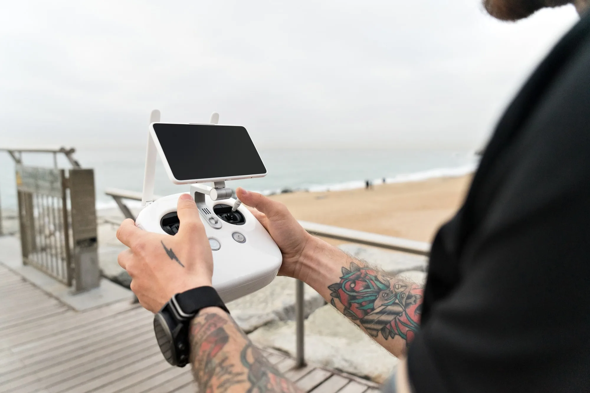 A guide to Drone Flying for Beginners and Video Pros TuneCutter